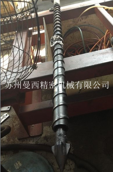 注塑機(jī)螺桿拋光，注塑機(jī)螺桿整修，注塑機(jī)螺桿翻新，定制新品